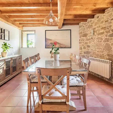 A Casa Romeu فيلة *